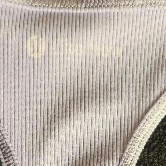 Lululemon tank top, light blue, size 4/6?see measurements - Picture 3 of 8